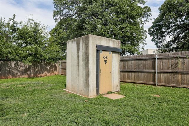 4225 Clendon Way, Del City, OK 73115