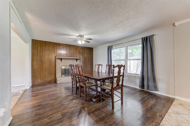 4225 Clendon Way, Del City, OK 73115
