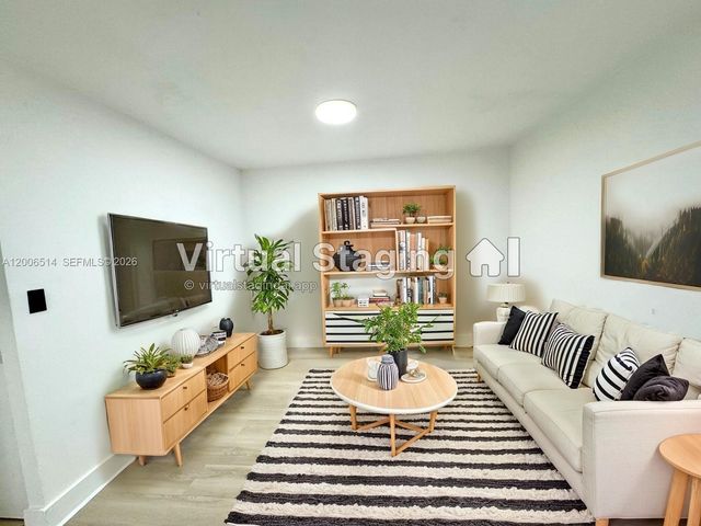 12215 W Dixie Hwy 304, North Miami, FL 33161