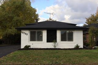 15742 E End Avenue, Dolton, IL 60419