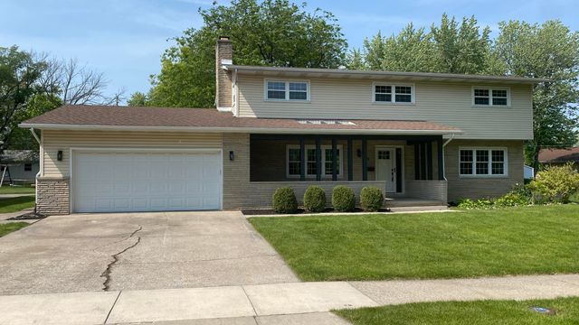 408 E Elizabeth Drive, Crown Point, IN 46307