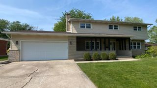 408 E Elizabeth Drive, Crown Point, IN 46307