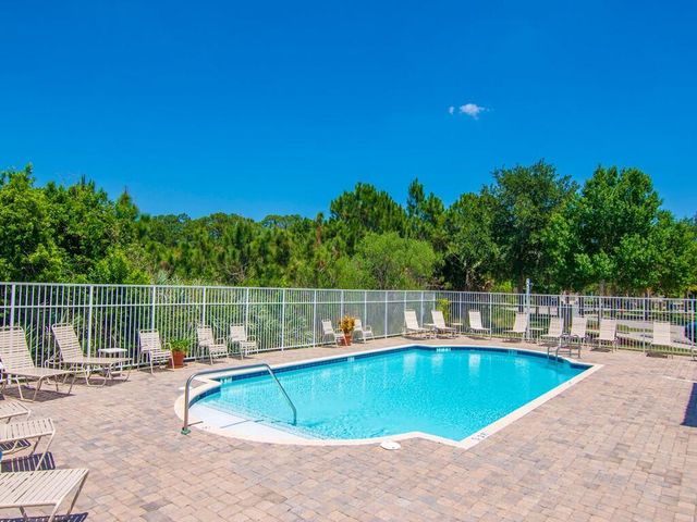 2529 Stockbridge Square SW, Vero Beach, FL 32962