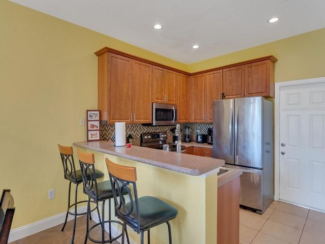 2529 Stockbridge Square SW, Vero Beach, FL 32962