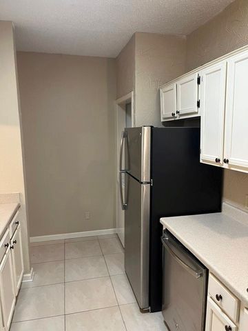 5550 Spring Valley Road F15, Dallas, TX 75254