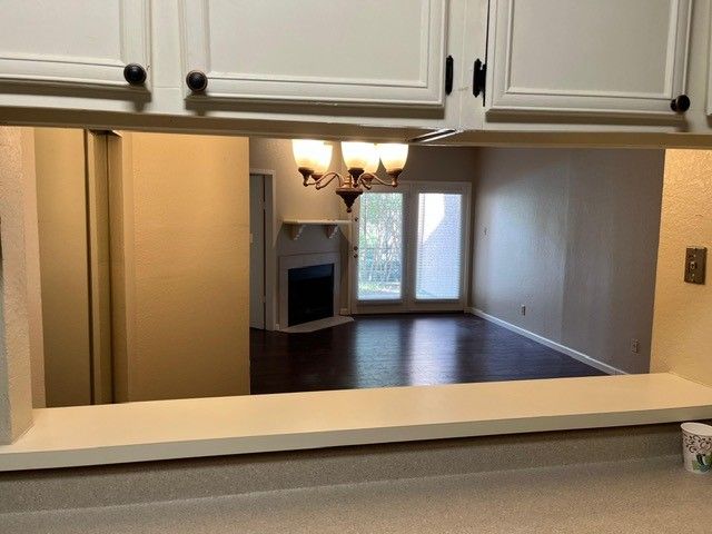 5550 Spring Valley Road F15, Dallas, TX 75254