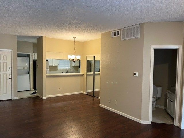 5550 Spring Valley Road F15, Dallas, TX 75254
