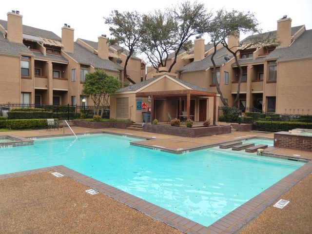 5550 Spring Valley Road F15, Dallas, TX 75254