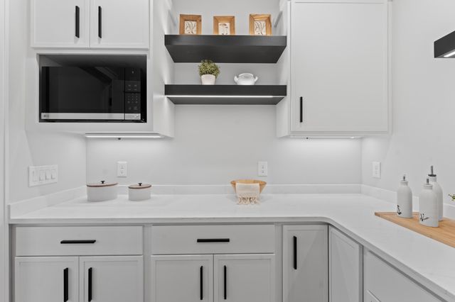 2665 Timber Oaks Road SW, Rochester, MN 55902