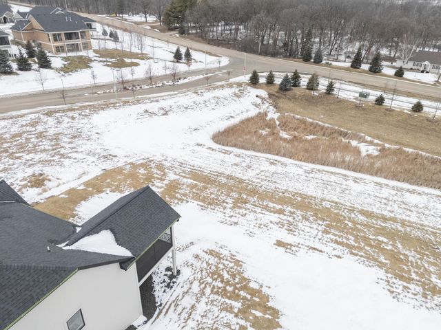 2665 Timber Oaks Road SW, Rochester, MN 55902