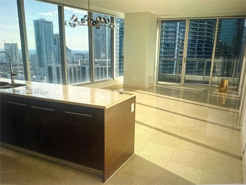 475 Brickell Avenue 2915, Miami, FL 33131