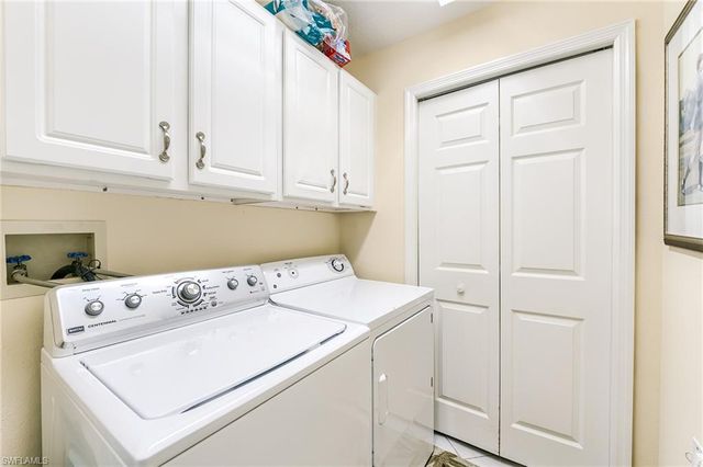 2070 Aberdeen LN 101, Naples, FL 34109