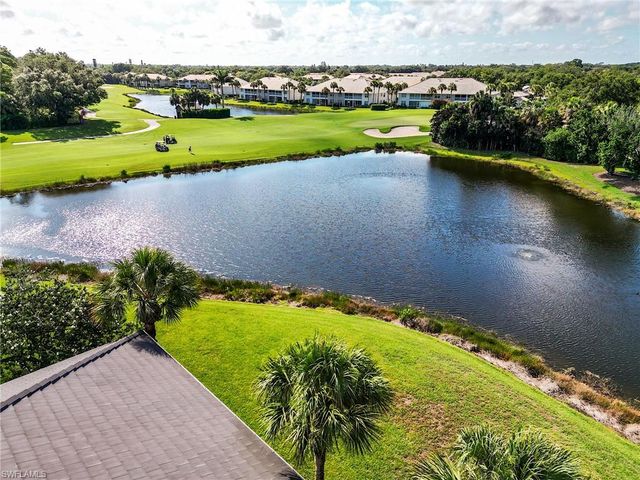 2070 Aberdeen LN 101, Naples, FL 34109