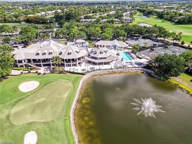 2070 Aberdeen LN 101, Naples, FL 34109