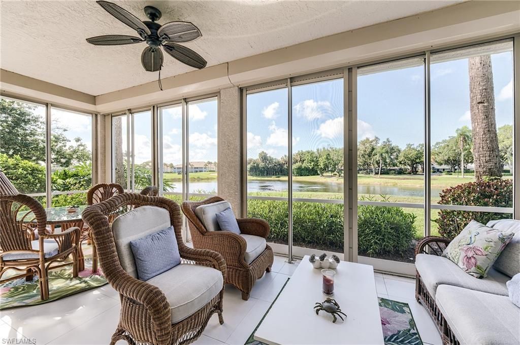 2070 Aberdeen LN 101, Naples, FL 34109