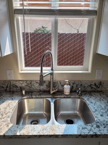 446 N 2nd Street, Porterville, CA 93257