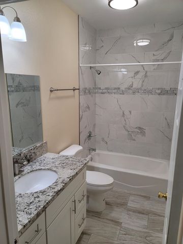 446 N 2nd Street, Porterville, CA 93257