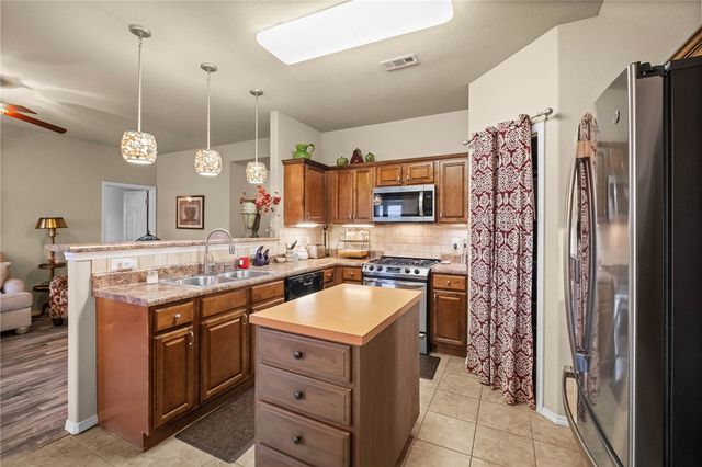 3060 Hook Lane, Farmington, AR 72730