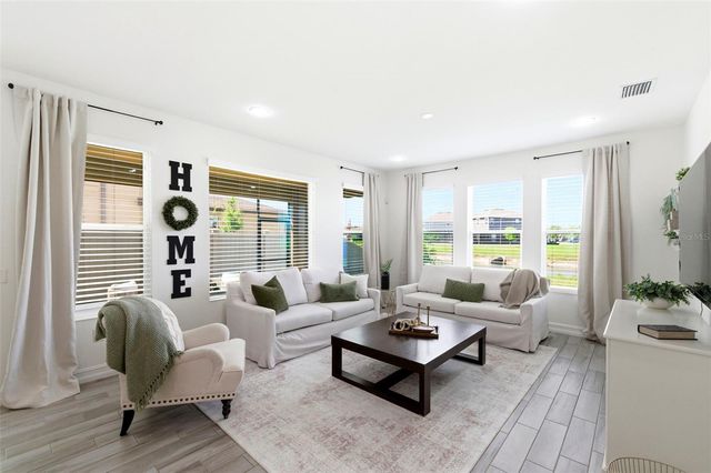 28907 REVARO LANE, Wesley Chapel, FL 33543