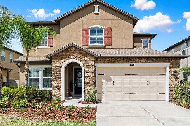 28907 REVARO LANE, Wesley Chapel, FL 33543