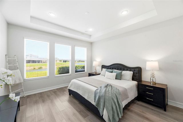 28907 REVARO LANE, Wesley Chapel, FL 33543