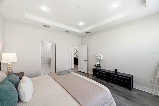 28907 REVARO LANE, Wesley Chapel, FL 33543