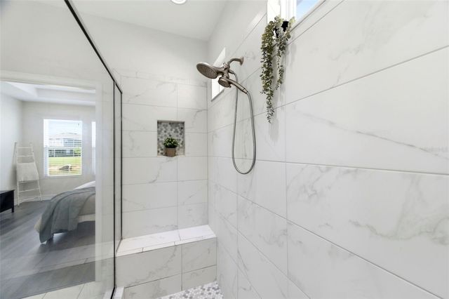 28907 REVARO LANE, Wesley Chapel, FL 33543