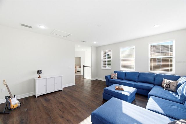 28907 REVARO LANE, Wesley Chapel, FL 33543