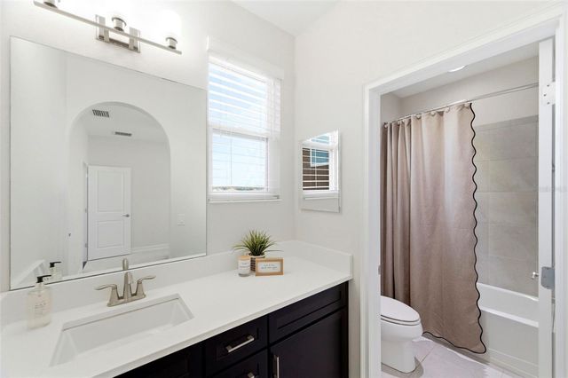 28907 REVARO LANE, Wesley Chapel, FL 33543