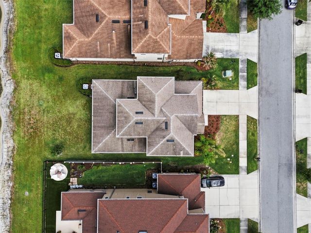 28907 REVARO LANE, Wesley Chapel, FL 33543