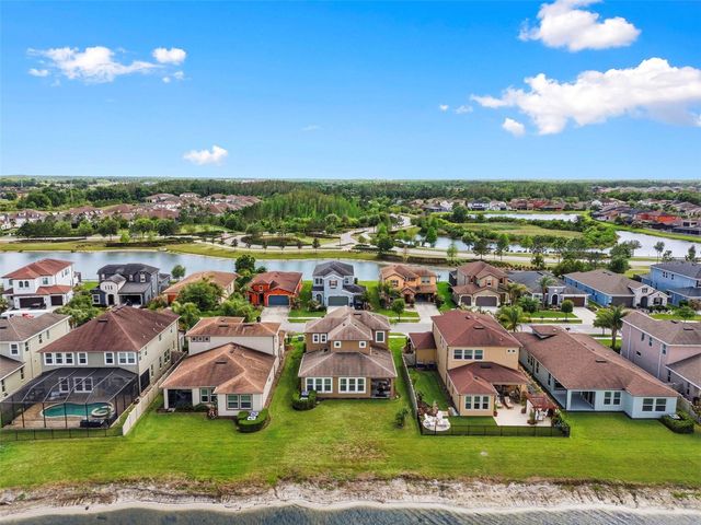 28907 REVARO LANE, Wesley Chapel, FL 33543