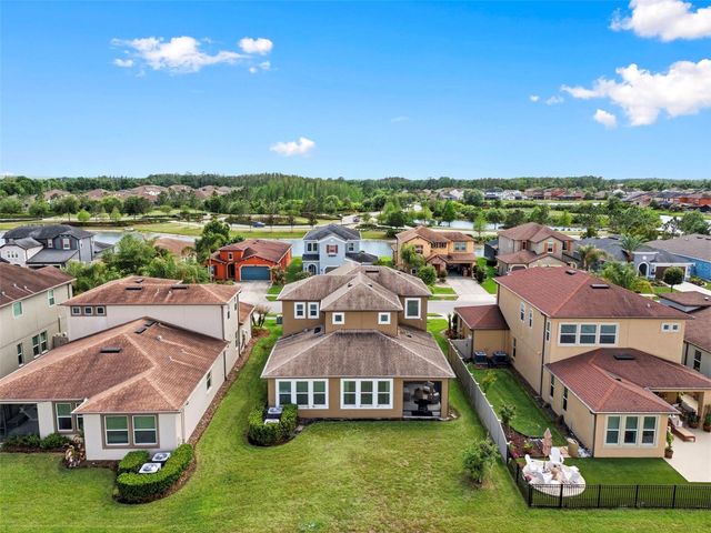 28907 REVARO LANE, Wesley Chapel, FL 33543