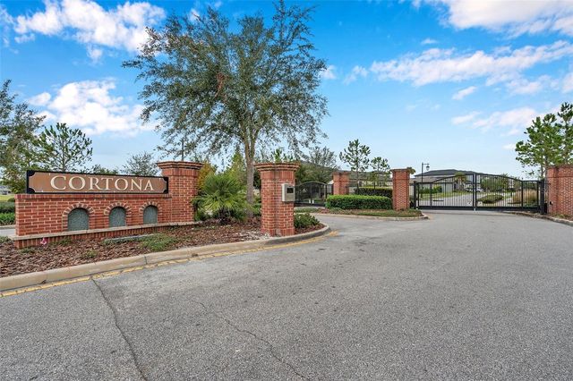 28907 REVARO LANE, Wesley Chapel, FL 33543