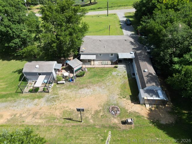 604 8th Street, Haileyville, OK 74546