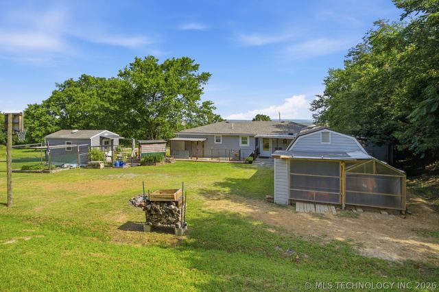 604 8th Street, Haileyville, OK 74546