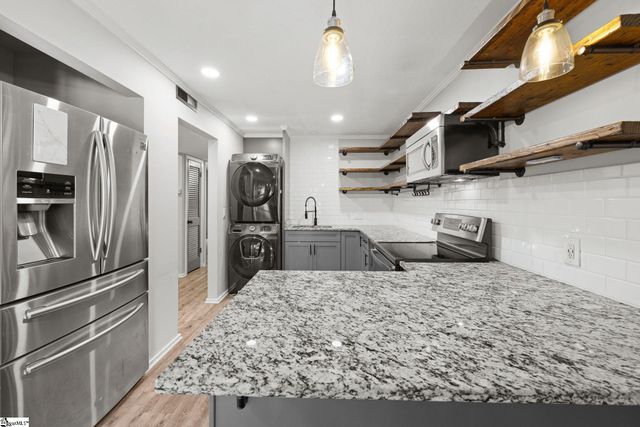311 W Earle Street, Greenville, SC 29609