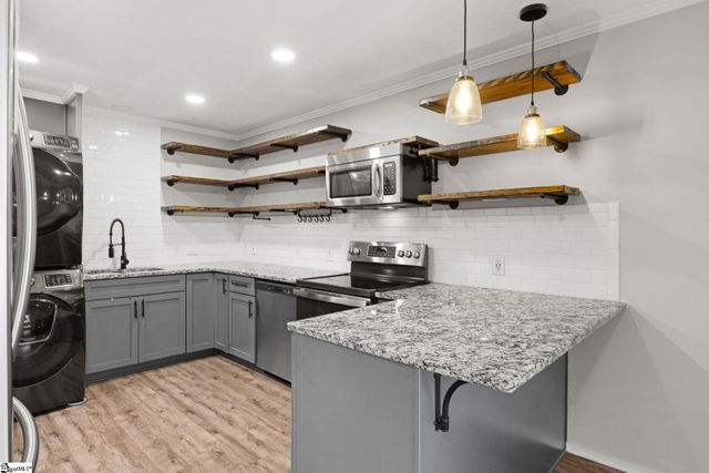 311 W Earle Street, Greenville, SC 29609