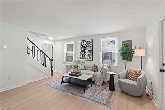 1613 Wickham AVE, Newport News, VA 23607