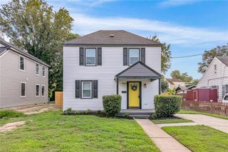 1613 Wickham AVE, Newport News, VA 23607