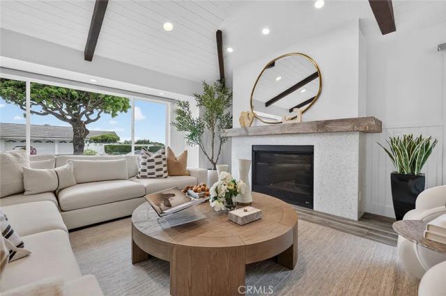 3500 Surfview, Corona Del Mar, CA 92625