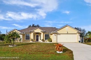 276 Taunton Road SW, Palm Bay, FL 32908