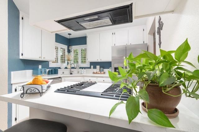 914 N Main Avenue, Fallbrook, CA 92028