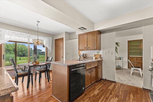 S93W22525 Henneberry AVENUE, Big Bend, WI 53103