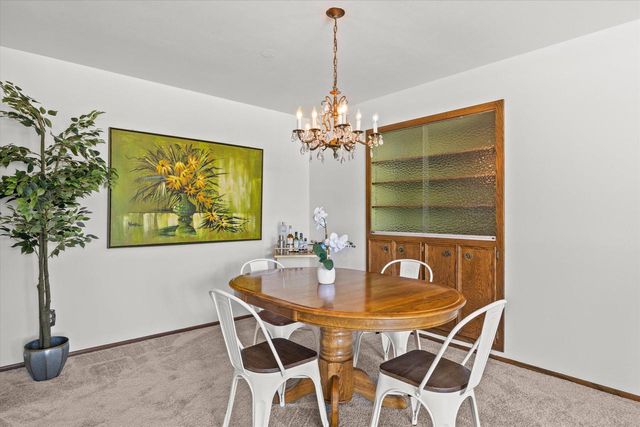S93W22525 Henneberry AVENUE, Big Bend, WI 53103