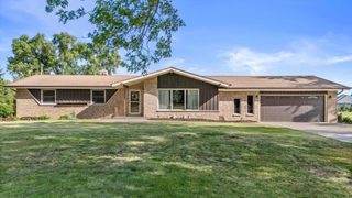 S93W22525 Henneberry AVENUE, Big Bend, WI 53103
