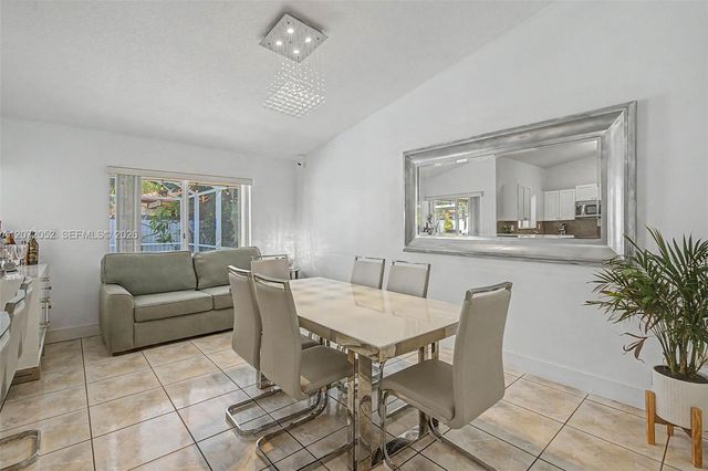 15431 SW 177th Terrace, Miami, FL 33187