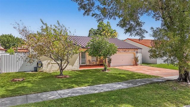 15431 SW 177th Terrace, Miami, FL 33187