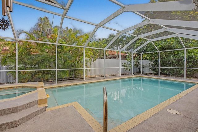 15431 SW 177th Terrace, Miami, FL 33187