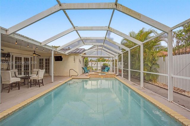 15431 SW 177th Terrace, Miami, FL 33187