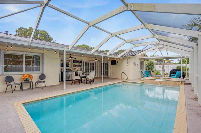 15431 SW 177th Terrace, Miami, FL 33187